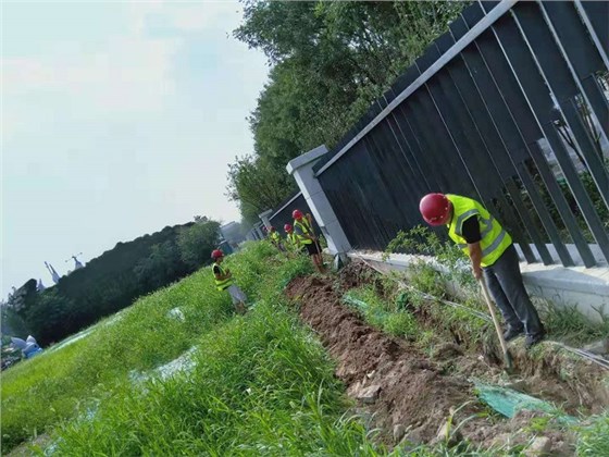 石景山游樂園項目溝槽開挖